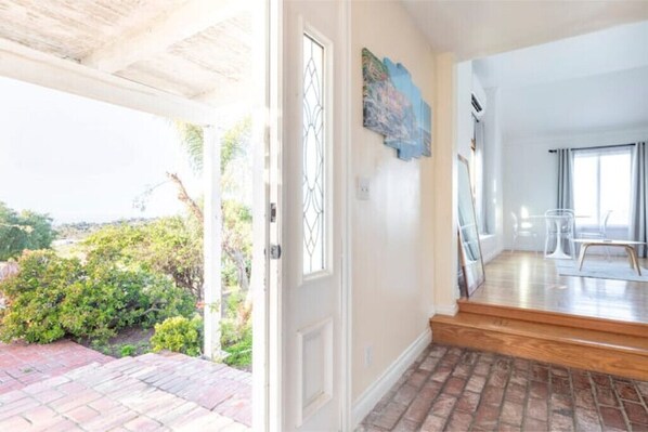 Interior - 30%OFF! Malibu Romantic Suite • Ocean View • Beach (Malibu)