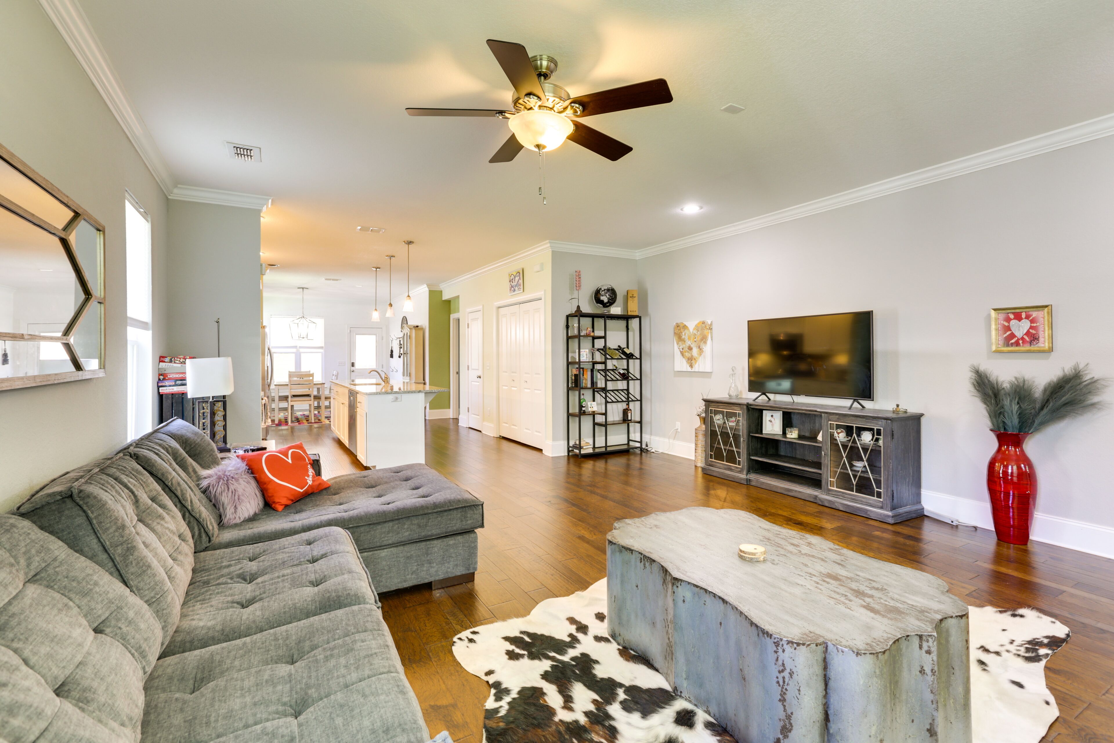 Tallahassee Vacation Home w/ Lanai Near Downtown