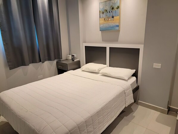 1 quarto, cofres nos quartos, escrivaninha, Wi-Fi de cortesia