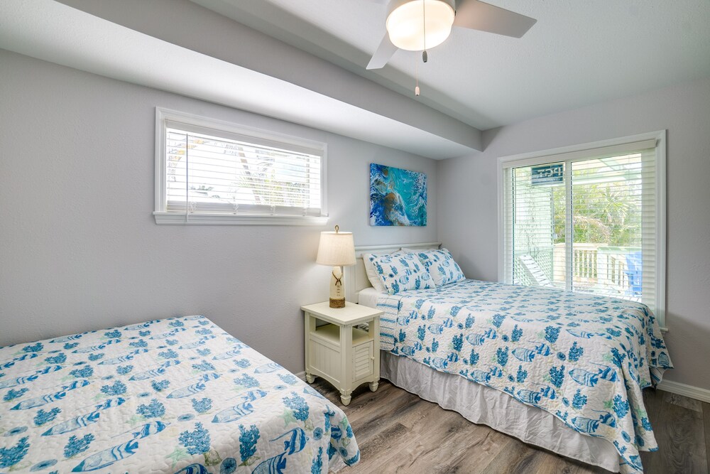 Golf Cart, Simpatico by SeaBreeze Vacation - Anna Maria | Vrbo