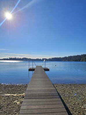 Am Strand, Liegestühle, Strandtücher