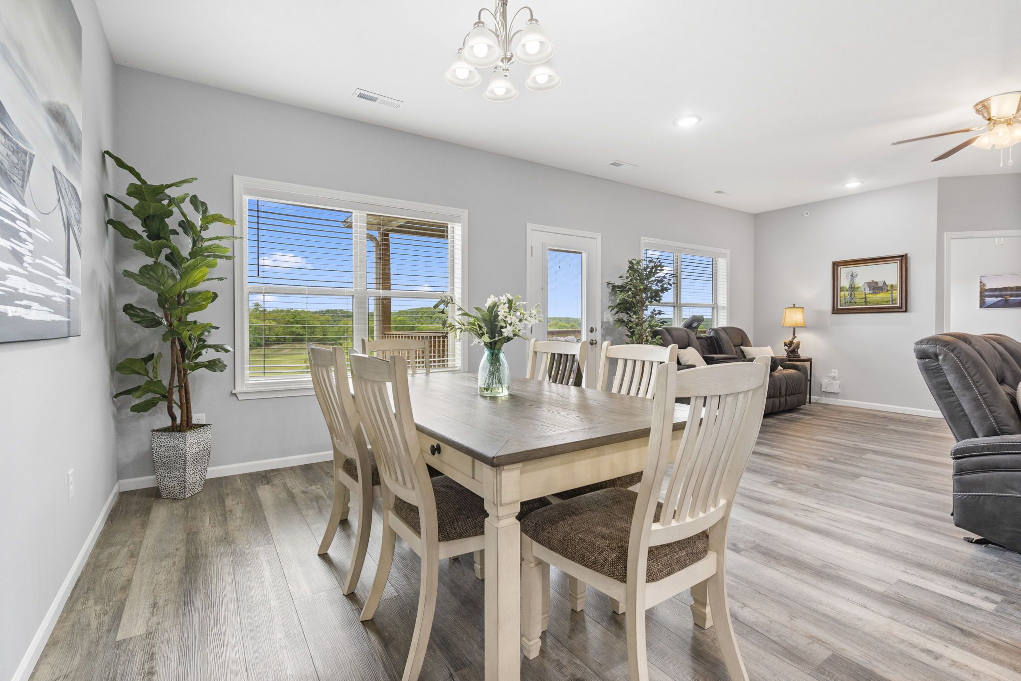 Stonebridge Open Bright Floorplan, Golf Course, Pools, Upgraded Decor