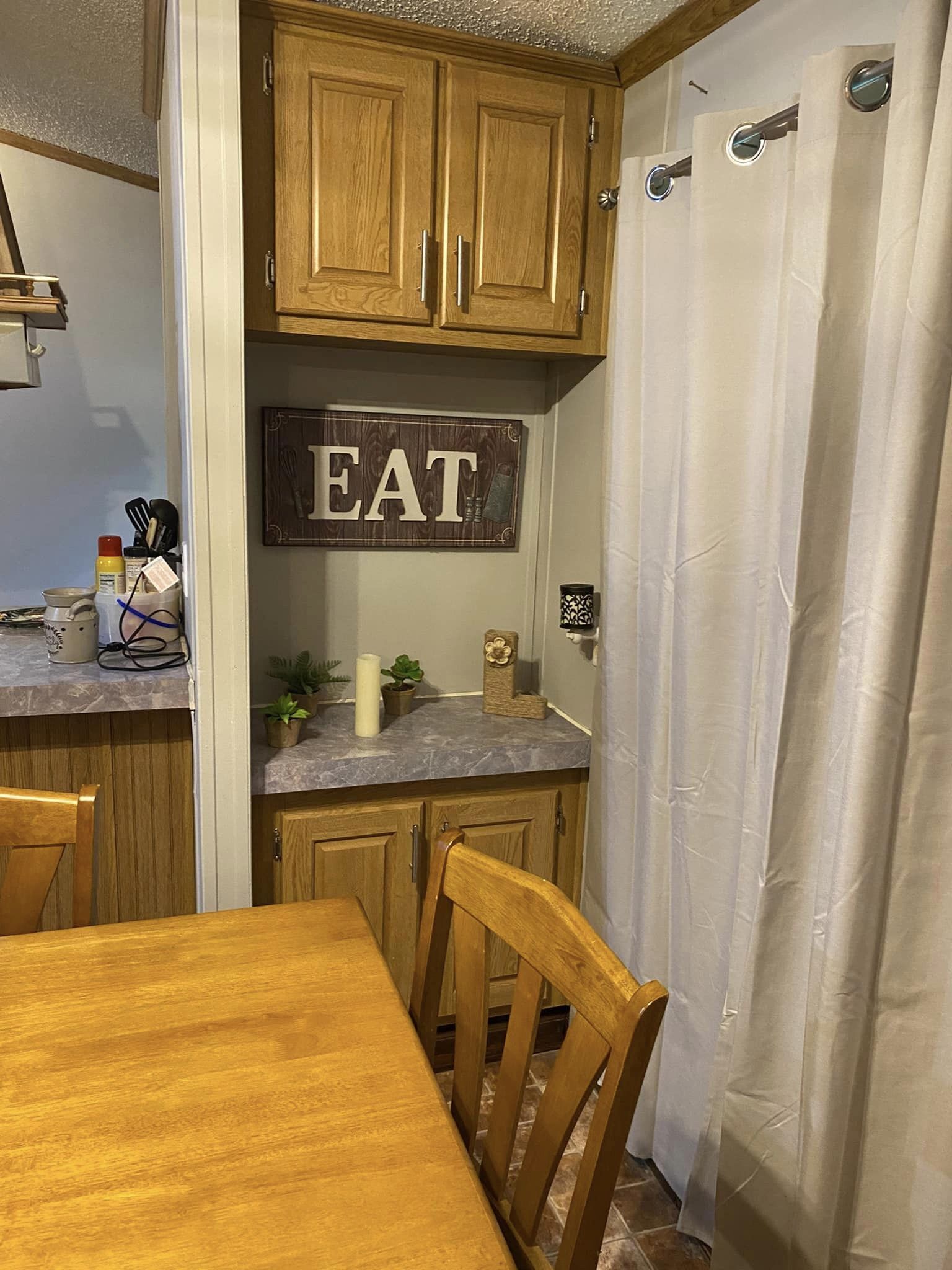 Waterfront, boat dock fire pit. WEEKDAY SPECIAL