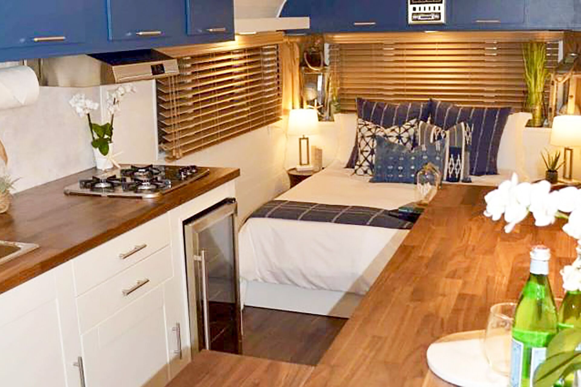 Perpetua Vintage Trailer! Dog Friendly! Close to Beach!