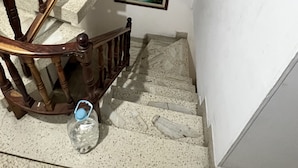 Escaleras con baranda