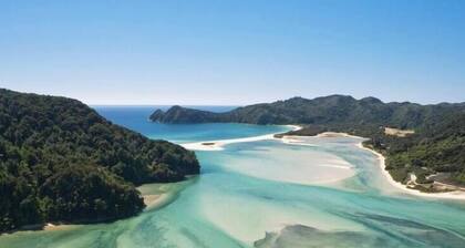 Close to Abel Tasman Park, Quiet Cul-de-sac