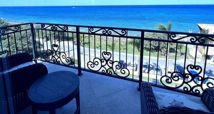 Beautiful 3 Bedroom Villa with Beautiful Sunsets n 5th Floor