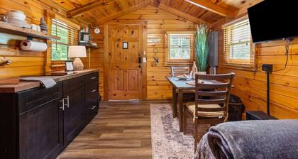 WiFi - Dreamcatcher - Lux-Tiny Cabin in RRG, KY!