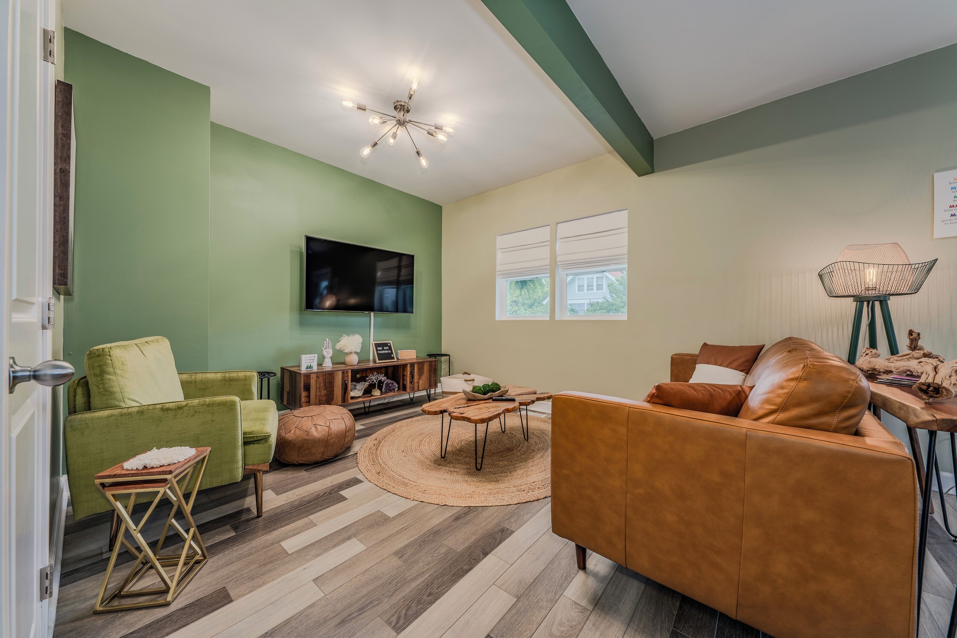 Peaceful Pet-friendly Cottage Near Starved Rock+ev Charger+fully Fanced Yard! - Ottawa, IL