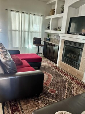 スマートテレビ、DVD プレーヤー