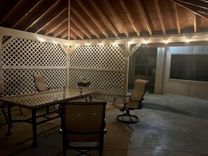 Outdoor dining
