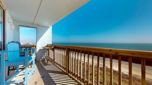 Property grounds - Ocean View, Shared Pool/Hot Tub, Boardwalk to Beach (Port Aransas)