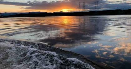 Beautiful Yacht on Catskill Creek