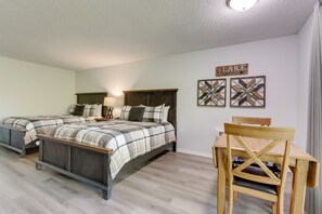 5 chambres, fer et planche à repasser, Wi-Fi, draps fournis