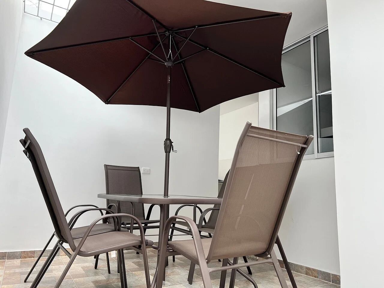 Departamento básico | Restaurante al aire libre