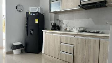 Basic Apartment | Private kitchen