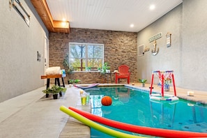 Piscine intérieure, piscine chauffée