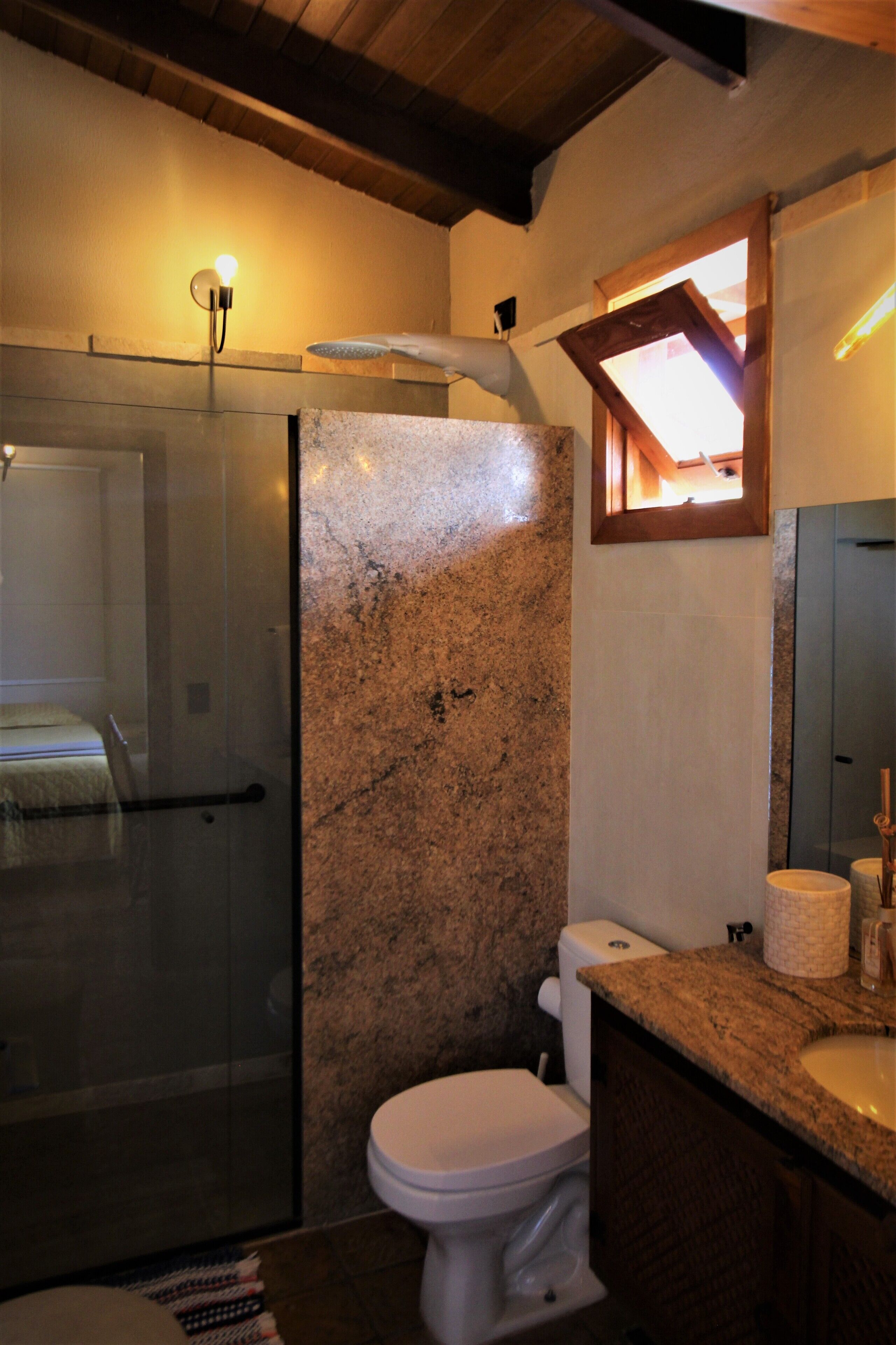 Um Refúgio Para Descansar, Passear, Renovar... a Poucos Metros da rua do Lazer!