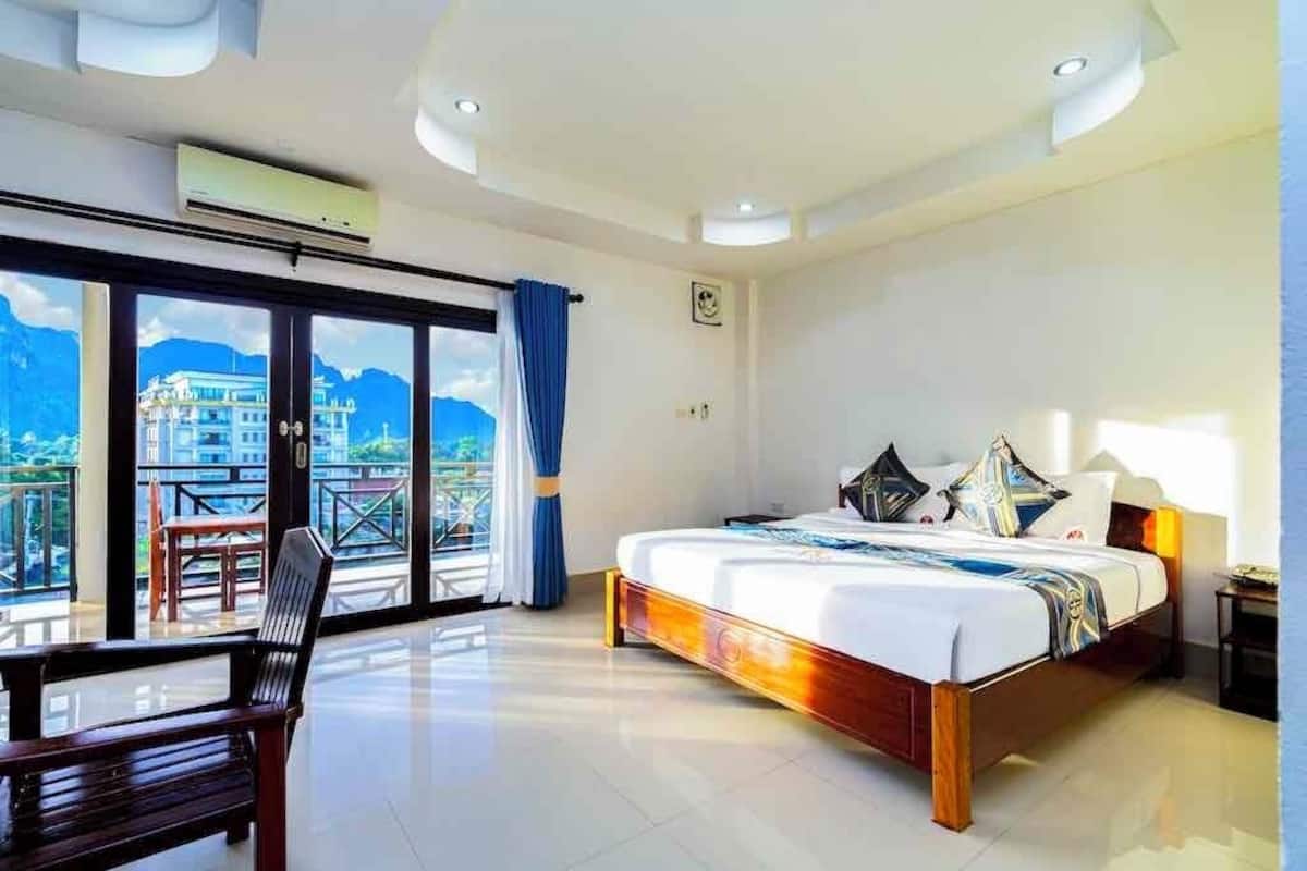 Deluxe Double Room, 1 King Bed, Non Smoking, River View | Balcony view
