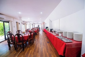 Nhà hàng
