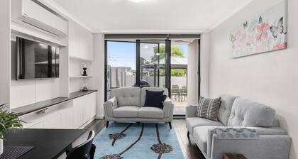 BOUTIQUE STAYS - Lilly Pilly