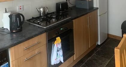 minimum stay two nights