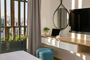 Lyxstudio | Sängtillbehör av högsta kvalitet, memory foam-madrasser och minibar