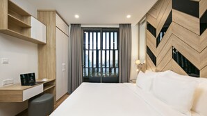 Room - Dolphin Hotel and Apartment (Da Nang)