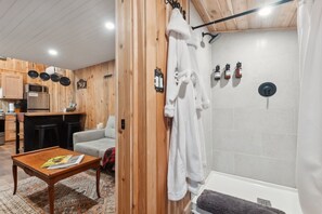 Interior - Li'l Finch  Mt. Rainier tiny cabin with covered Hot tub and steam sauna (Ashford)