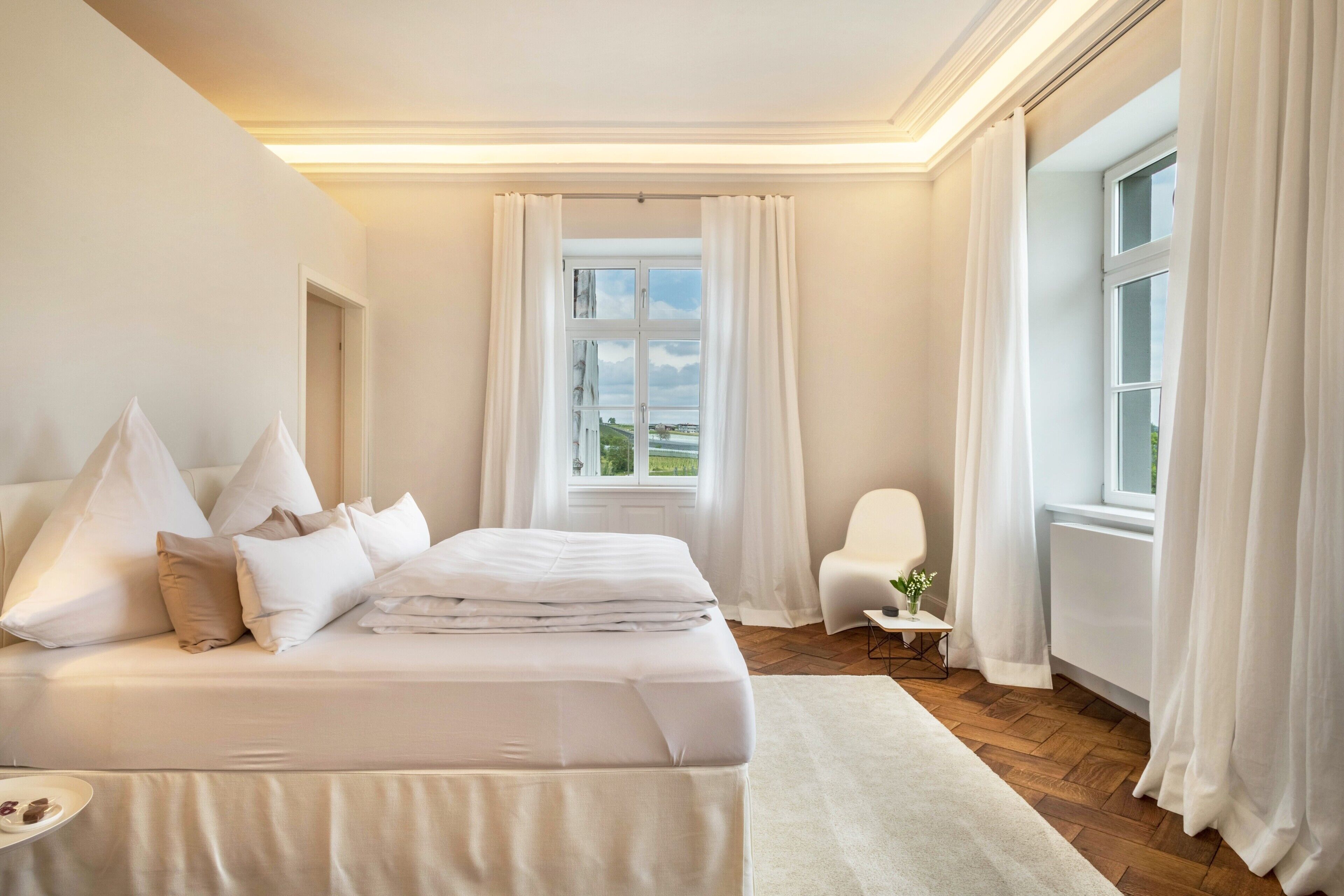 1 slaapkamer, een strijkplank/strijkijzer, gratis wifi, beddengoed