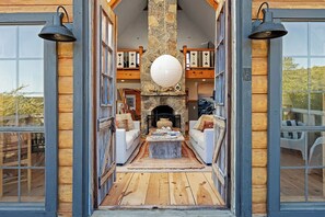 4 soverom, strykejern/-brett, reiseseng for barn og wi-fi (inkludert)