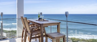 Seascape - Absolute Beachfront - Ocean Views