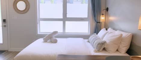 Iron/ironing board, free WiFi, bed sheets