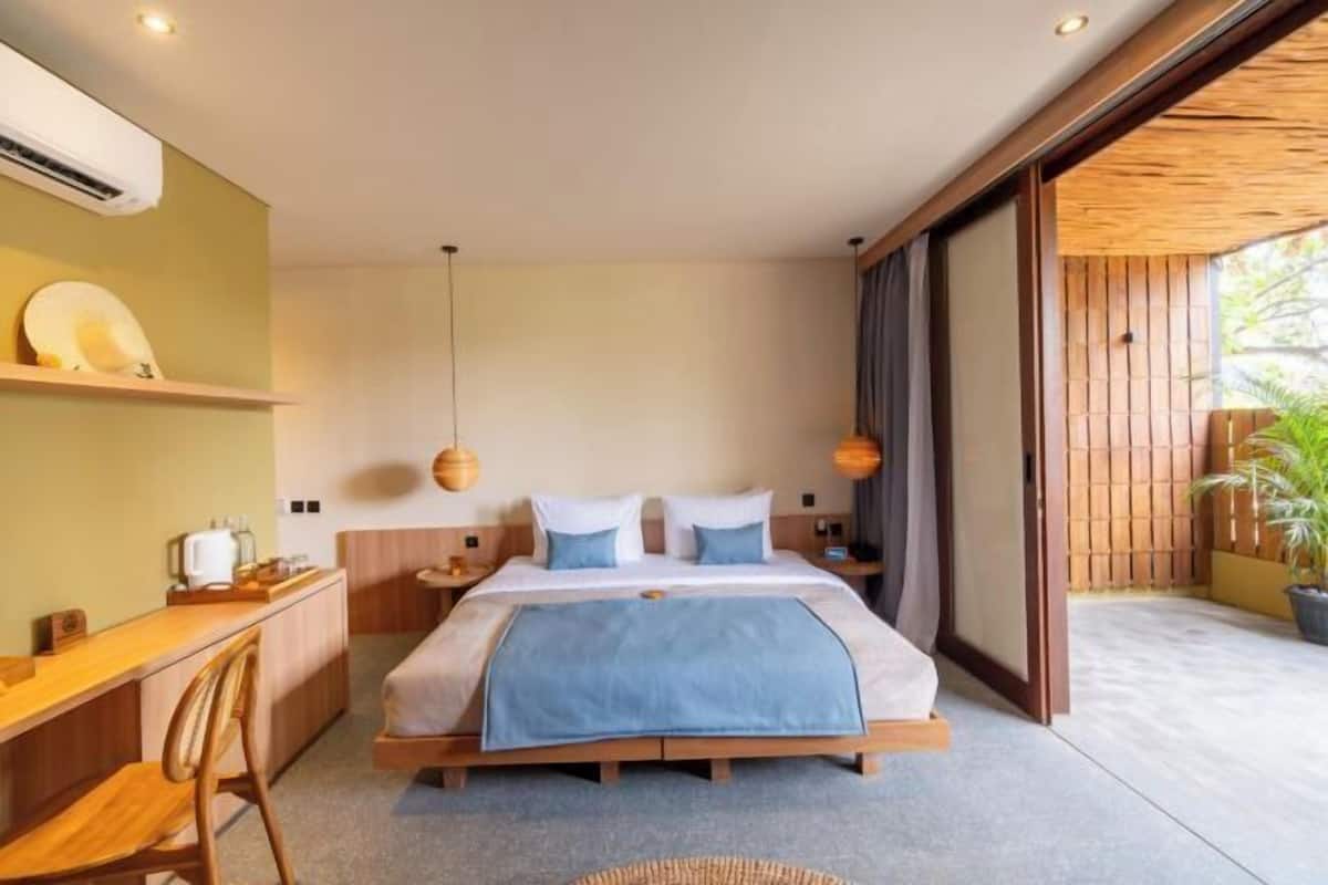 1 bedroom, in-room safe, desk, laptop workspace