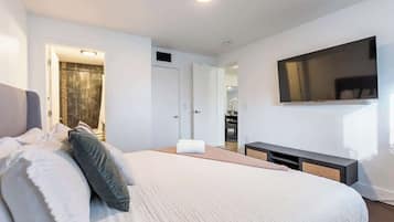 5 soverom, strykejern/-brett, wi-fi (inkludert) og sengetøy