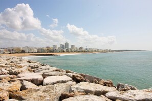 Beach - Vacation Apartment In Quarteira (Quarteira)