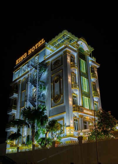 King Villa Hotel