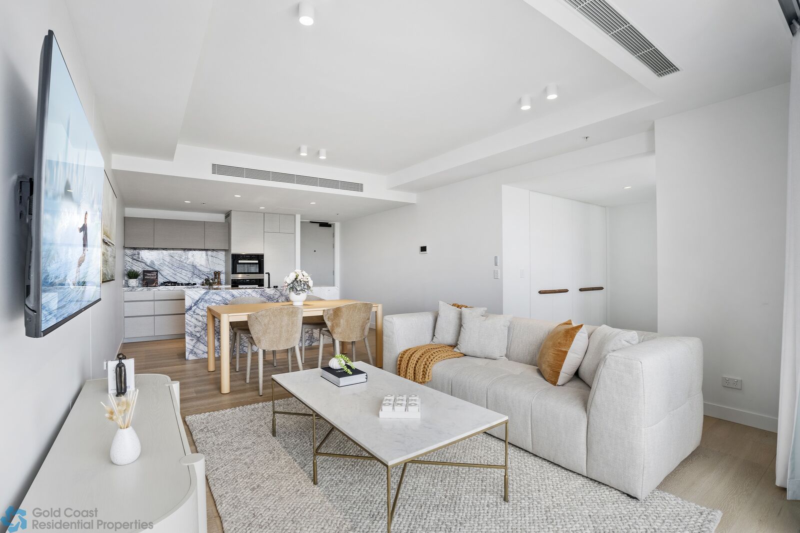 Jewel Beachfront Residence - 2 Bedroom Sleeps 4