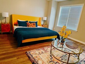 5 chambres, fer et planche à repasser, Wi-Fi, draps fournis