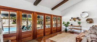 Huge Private Pool & Yard |Backyard Beach Barbecue |Fenced |Dogs Ok |Hammock |Fire Pit |Game Room