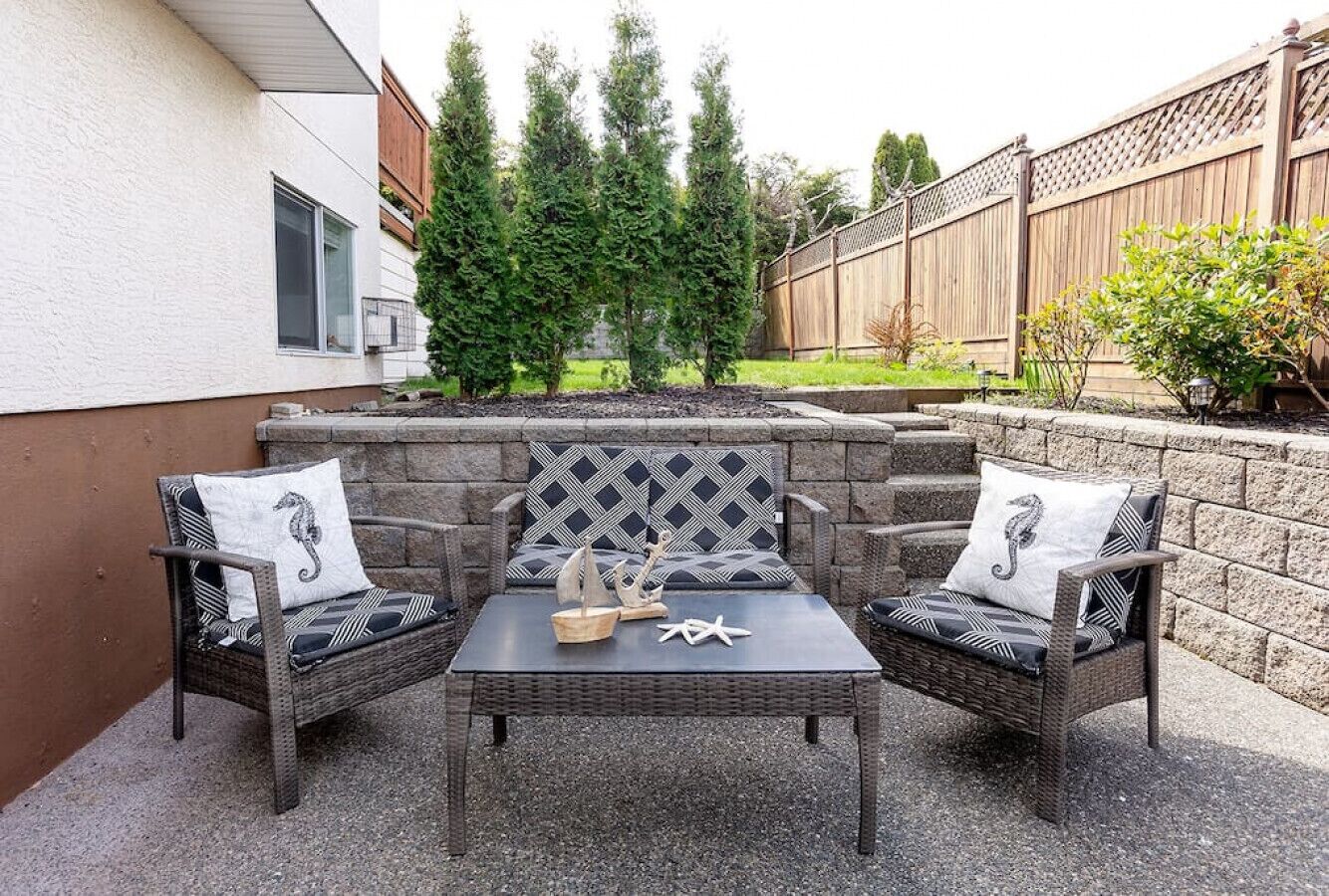 Come and Read a book and relax