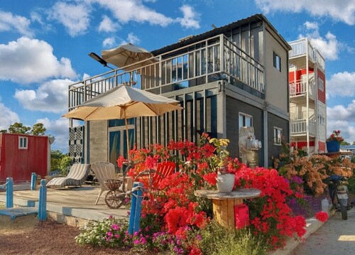 Casa-contenedor con Alberca de 12 Mts, ¡a 6 Minutos de la Playa!