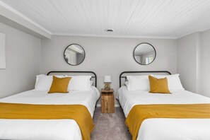 2 bedrooms, iron/ironing board, travel crib, free WiFi