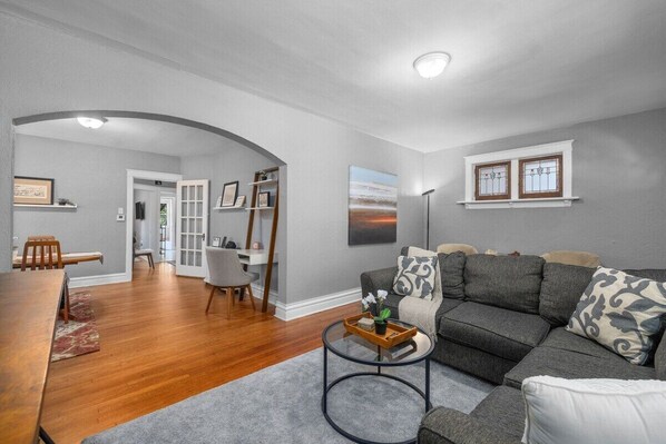 TV connectée, jeux vidéo, Netflix, services de streaming