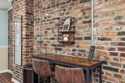 Cozy Soulard 2BR w/ Free Parking