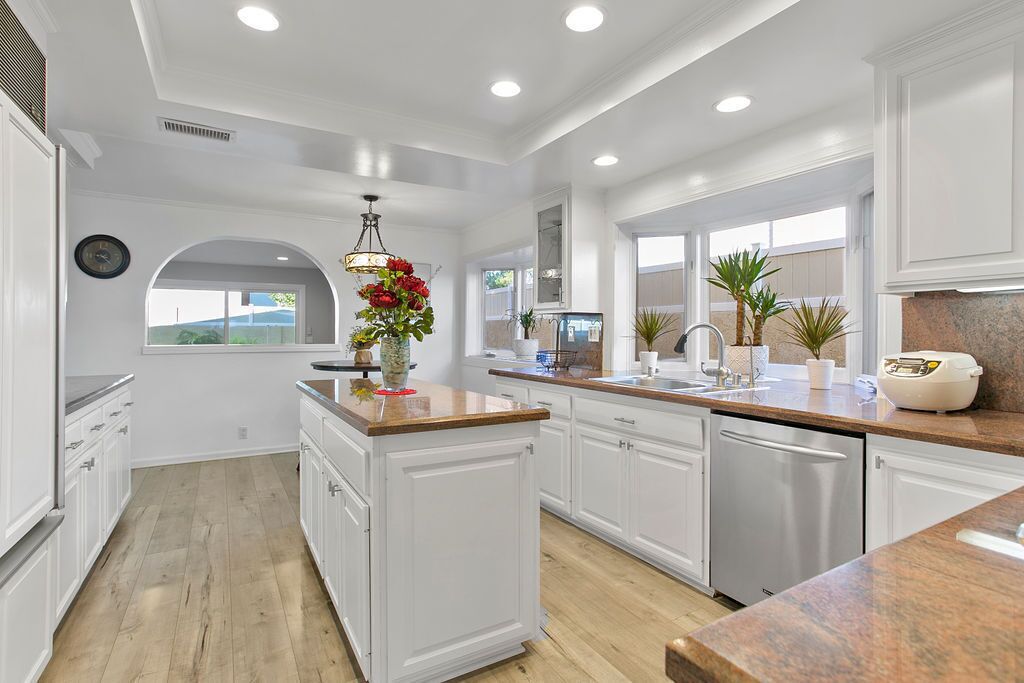 Spacious Villa in Huntington Beach, CA