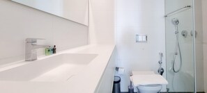 House | Bathroom