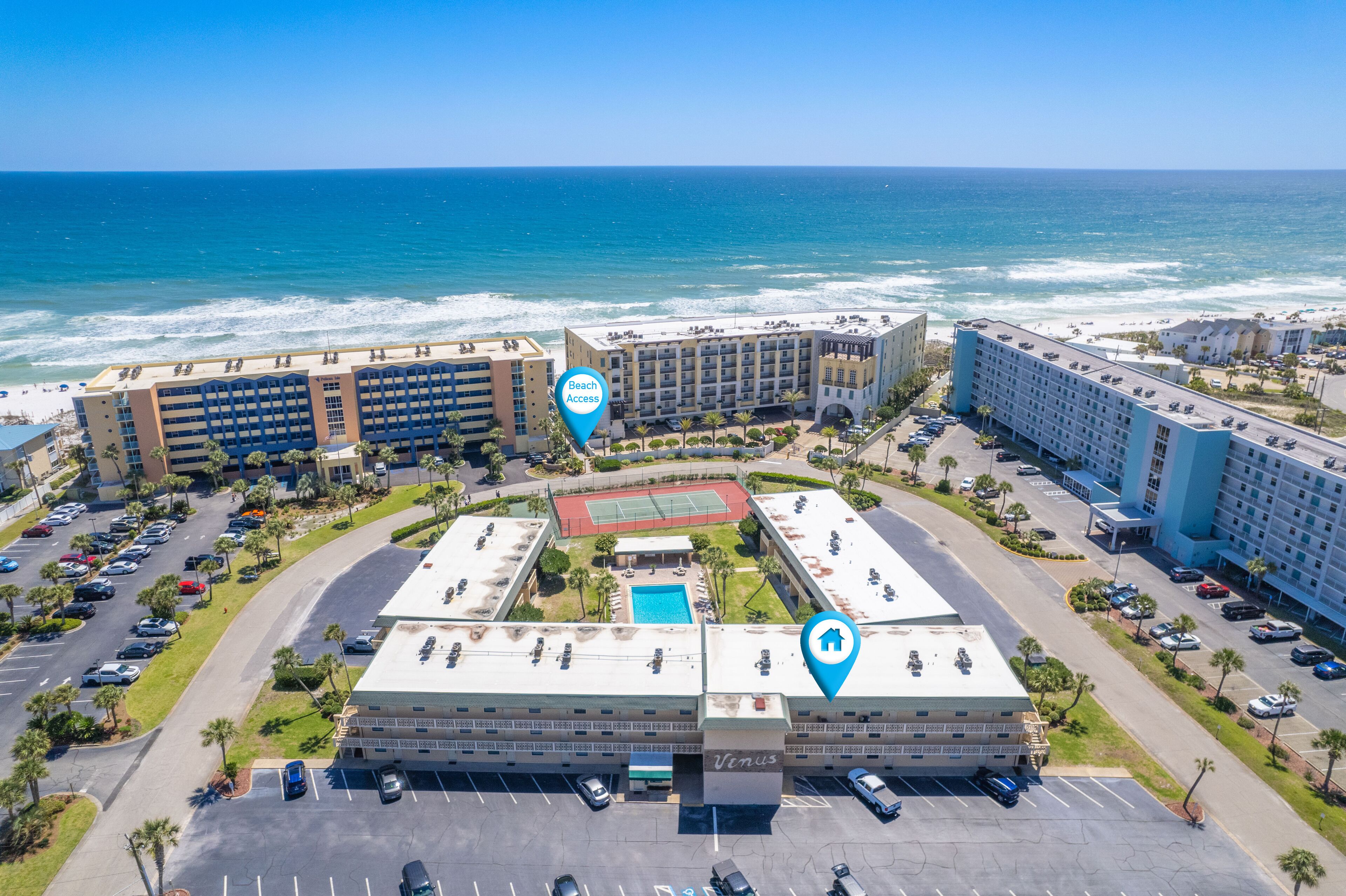 Okaloosa Island Oasis! Enjoy the emerald water just miles to Destin attractions.