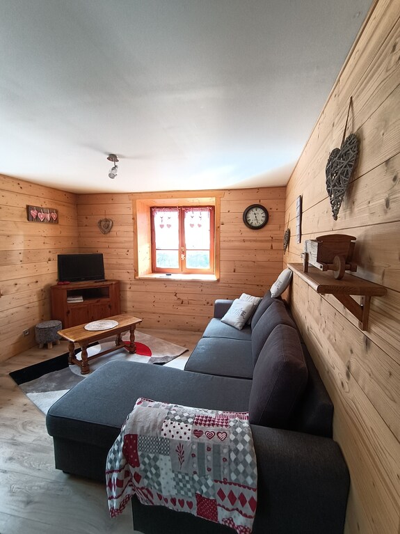 Appartement Dans Maison. Calme Et Reposant - Rumilly