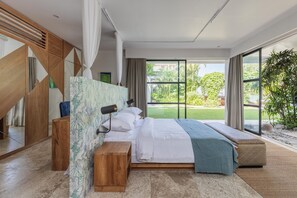 5 bedrooms, free WiFi - Mandala The Home (Canggu)